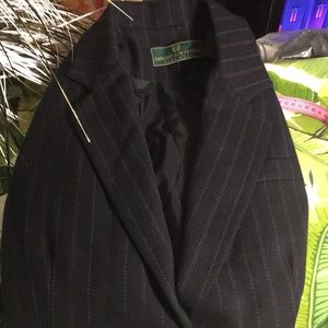 Embassy Row Petites pure wool size 6